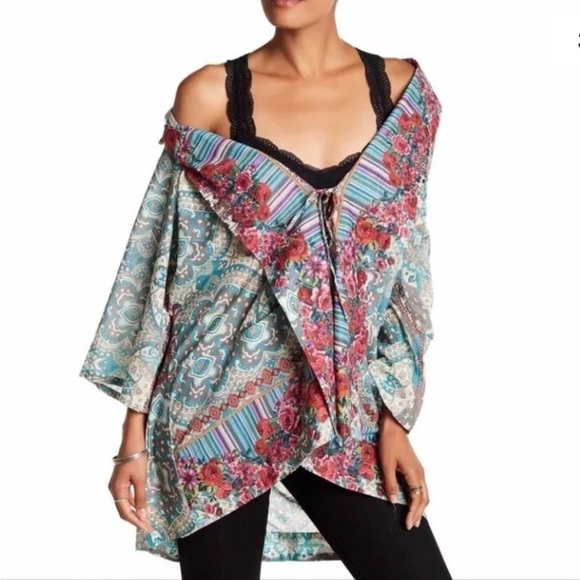 Johnny Was Brock pink blue red floral print tie front kimono duster top medium - Picture 4 of 13